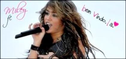 qkbd2jubyot8slu - miley-cyrus