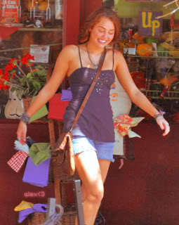 smileymiley__3 - miley-cyrus