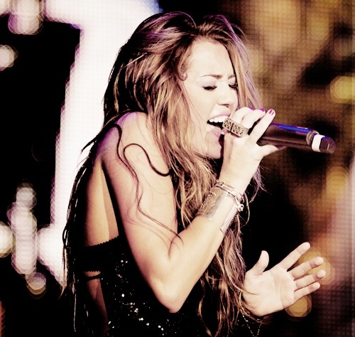 tumblr_lmrjlmgreg1qdfw69o1_500