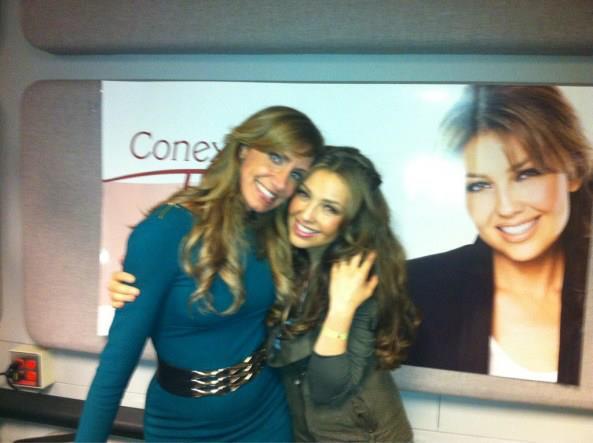 Thalia y Lili - Thalia si Lili Estefan