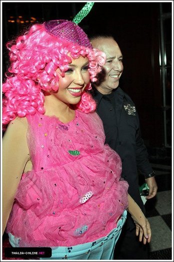 Thalia - Thalia-Halloween 2010