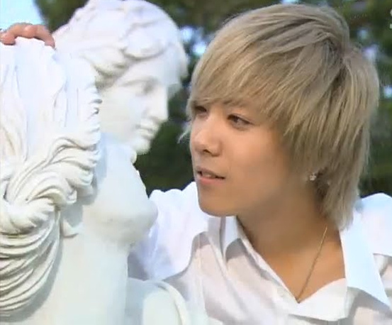 lee_hongki_a_k_a_jeremy_by_darksoulkagome901