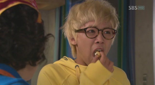 y8e09kor091104hdtvxvidego