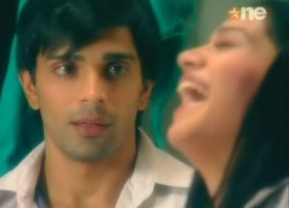 DilMilGaye2ndDecXvidHQDesi9_chun-7