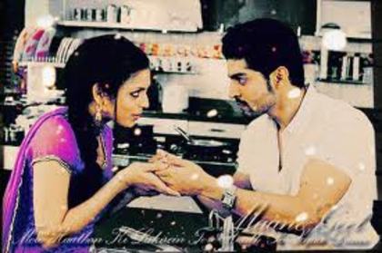 images (8) - Geet Hui Sabse Parayi