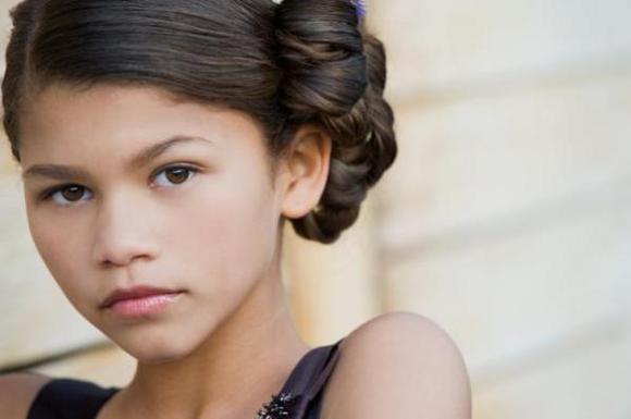 zendaya-coleman-868640l-poza