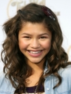 30609245_CHIRBOVAT - Zendaya Coleman