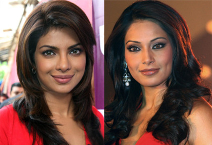 Priyanka-Chopra-Bipasha-Basu-to-sizzle-in-Mind-Blowing - BIPASHA SI PRYANKA