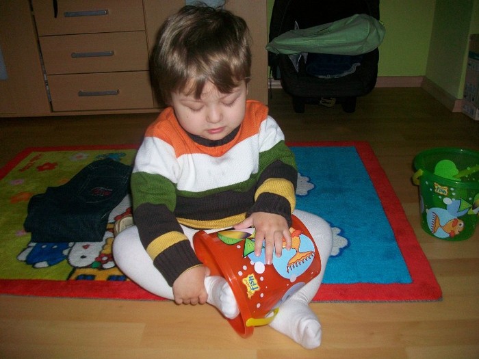 278661_170995826303002_100001777578534_389802_5947104_o