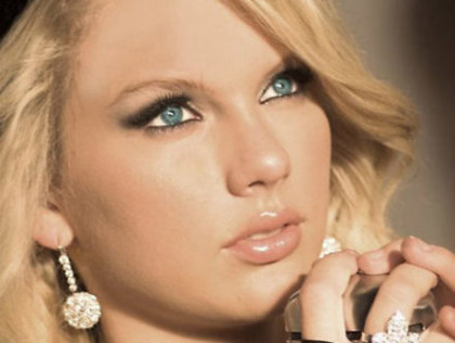 60390325 - taylor swift