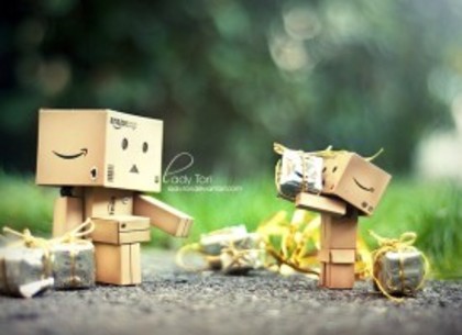 PresentsDA-275x200_large