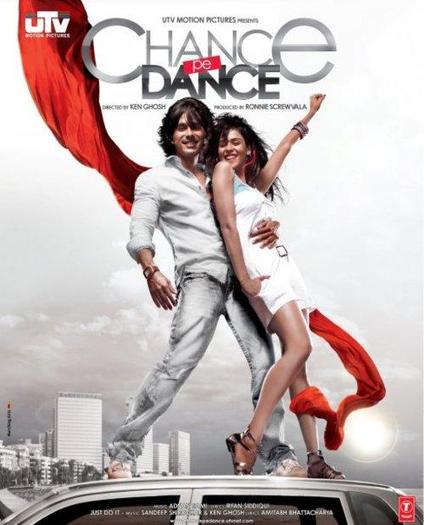 poster-chance-pe-dance-genelia-dsouza-shahid-kapoo-21304189094aa7287fb7d793.45103213 - SHAHID SI GENELIA