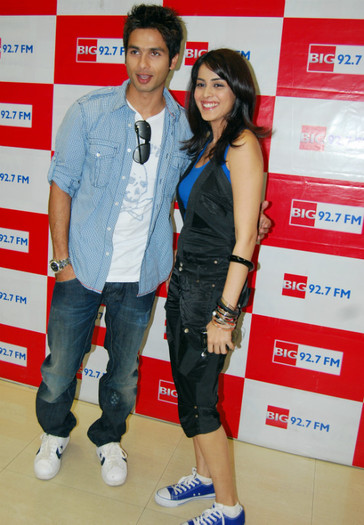 Shahid-Kapoor-and-Genelia-DSouza