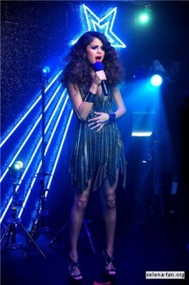 normal_135 - Love You Like a Love Song Music Video Stills