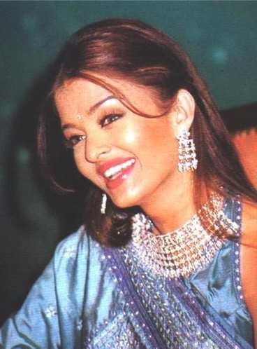 Aishwarya-Rai-58009,301399,41