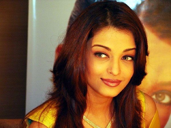 Aishwarya-Rai-58009,311892,54