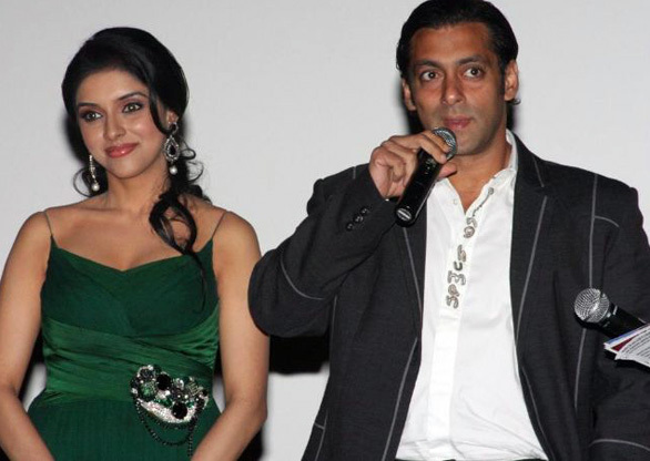 salman-khan-and asin - SALMAN KHAN SI ASIN