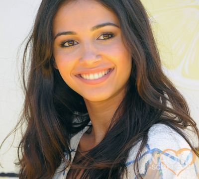 normal_naomi-scott_com - naomi scott