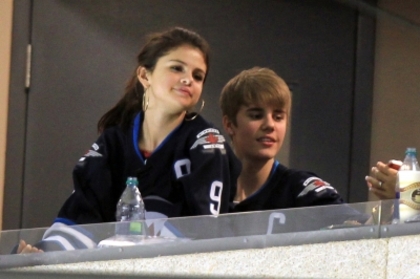 normal_015~10 - xX_Justin and Selena Watching Jets vs Hurricanes Game