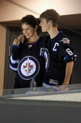 normal_022~7 - xX_Justin and Selena Watching Jets vs Hurricanes Game