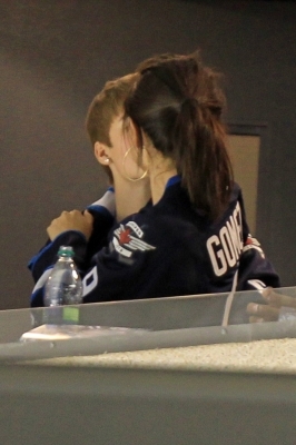 normal_025~7 - xX_Justin and Selena Watching Jets vs Hurricanes Game