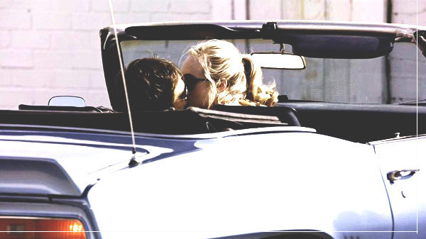 candice-accola-car-caroline-forbes-damon-salvatore-ian-somerhalder-Favim.com-186157