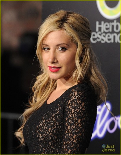 ashley-tisdale-footloose-premiere-03 - ashley tisdale