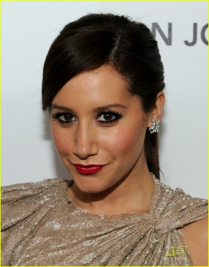 vanessa-hudgens-ashley-tisdale-ejvp-09 - fan club Ashley Tisdale