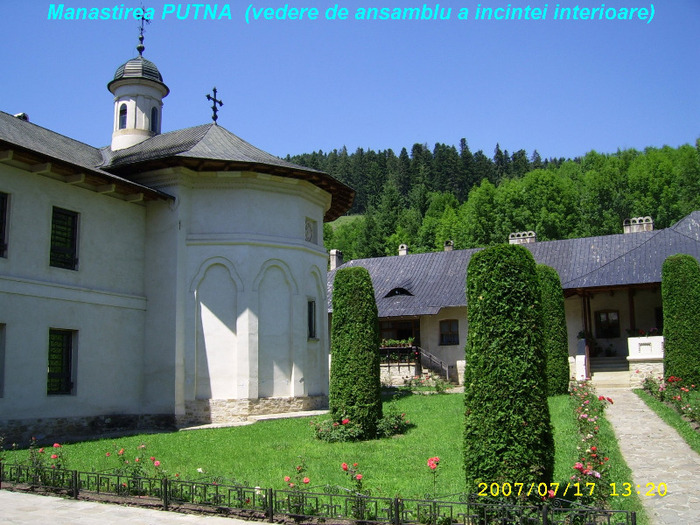 10. Manastirea Putna (1) - Fascinanta Romanie -1