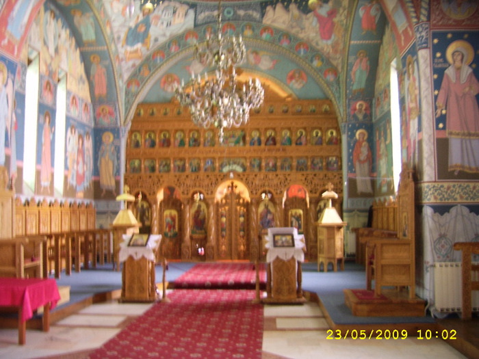 76. Manastirea Sambata (Brancoveanu) - noua biserica (interiorul)