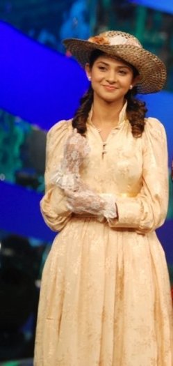 254215_151162508292256_147228508685656_287960_8036935_n - Jennifer Winget - Dr Ridhima Gupta3