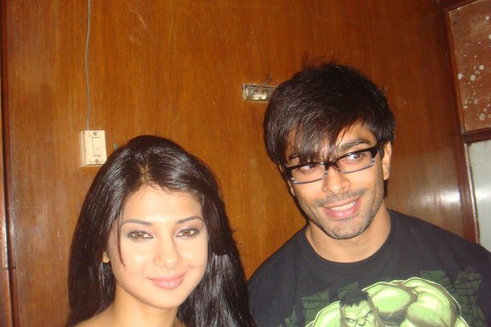267839_148477995227374_147228508685656_280096_6897153_n - Jennifer Winget - Dr Ridhima Gupta3