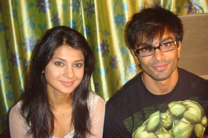 268149_148478128560694_147228508685656_280101_4003447_n - Jennifer Winget - Dr Ridhima Gupta3