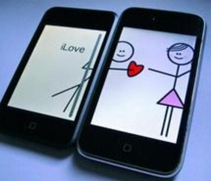 boy-girl-ilove-iphones-191362