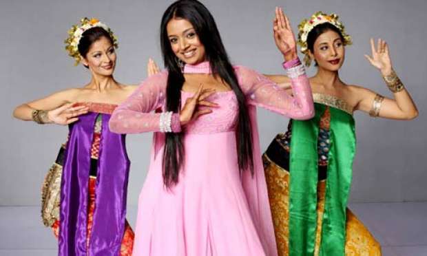 parul-chauhan-danseaza_563addbecd552b