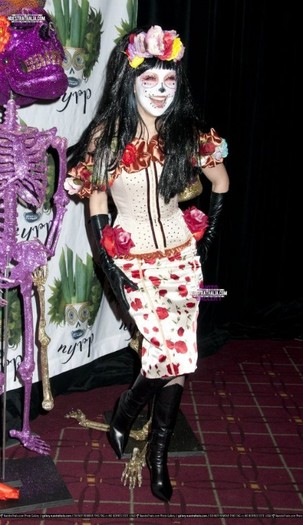 Thalia - Thalia-Halloween 2011