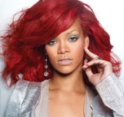 02 - Rihanna