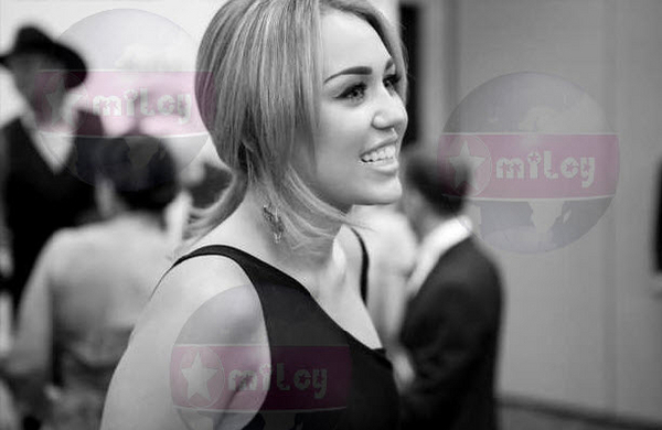 normal_004~702 - AT STARKEY HEARING GALA - MILEYWORLD