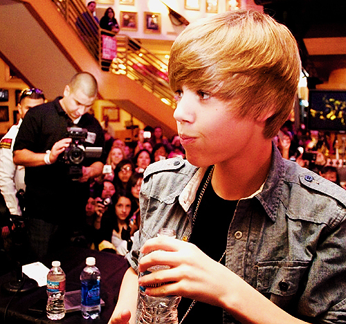 tumblr_lu0a97fDVv1r2x7vwo1_500_large