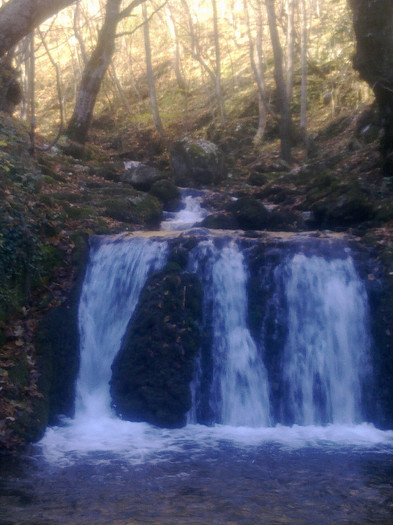 Imagine0251 - CASCADA DE LA PARALELA 45