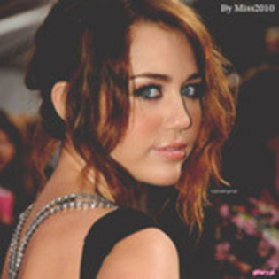 Yeey!Te rog iesi afara si intreab-o pe doamna assistenta cat mai trebe sa stau aici?