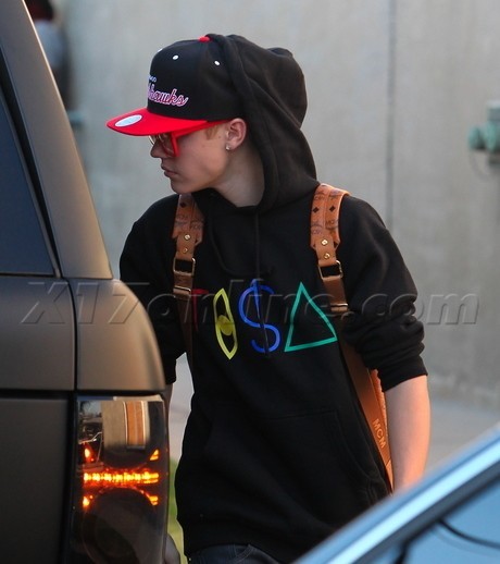  - 2011 Out and About in Beverly Hills California October 30th