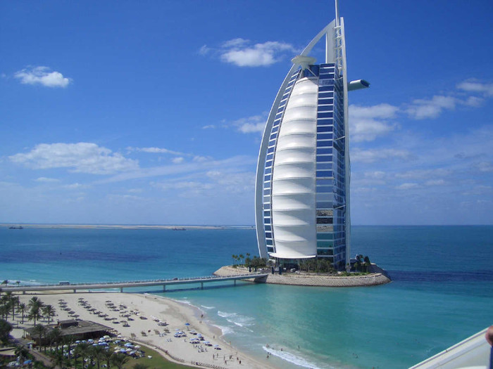 Spec. Burj Al Arab web lay-out