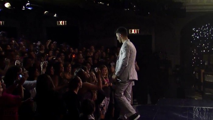 bscap0082 - Joe Jonas - Love Slayer