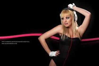 002 - Alexandra Stan