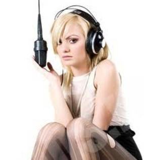 003 - Alexandra Stan