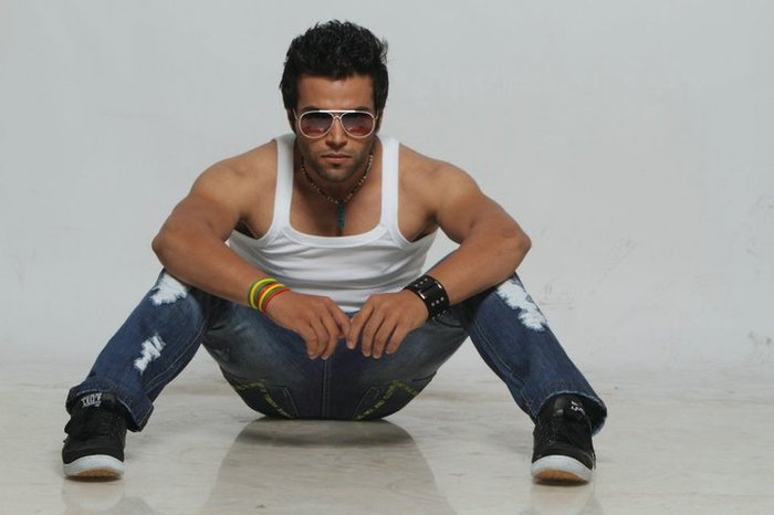 2 - Pyaar Kii Yeh Ek Kahaani Rithvik Dhanjani Akka Jeh Khurana Picture Gallery