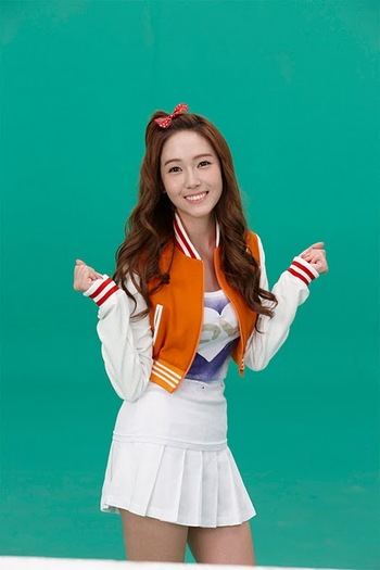Girls-Generation-Vita500-girls-generation-snsd-25233762-427-640