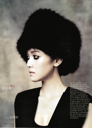 Jessica-Ceci-Magazine-October-2011-girls-generation-snsd-25405873-461-640