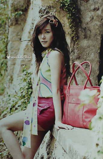 snsd vogue girl august issue Paris (5) - Tiffany